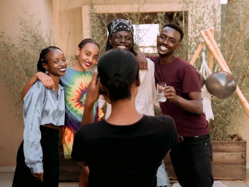 Gölgenizdeki Güç: 26 Temmuz Doğumluların Yükselen, Venüs ve Ay Sırları