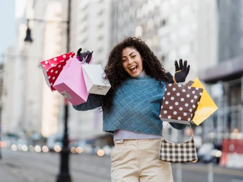 Ay Başak Kadını: Düzenli, Duygusal Olarak İstikrarlı ve Pratik